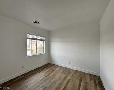 3532 Enchanted Mesa Court - Photo Thumbnail 28