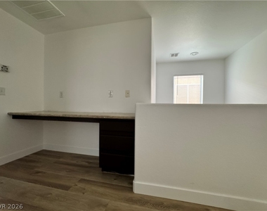 3532 Enchanted Mesa Court - Photo Thumbnail 18
