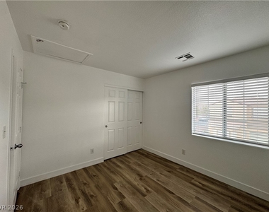 3532 Enchanted Mesa Court - Photo Thumbnail 30