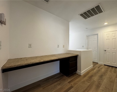3532 Enchanted Mesa Court - Photo Thumbnail 13
