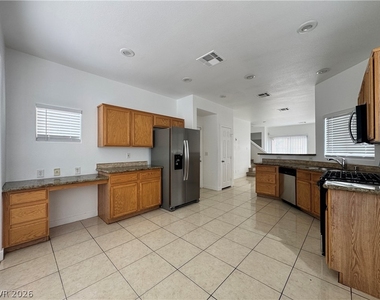 3532 Enchanted Mesa Court - Photo Thumbnail 6