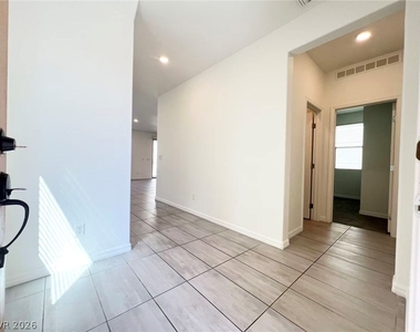 8047 Terra Barossa Street - Photo Thumbnail 5