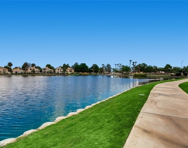 7624 Desert Largo Avenue - Photo Thumbnail 39