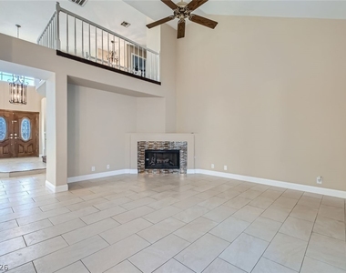 7624 Desert Largo Avenue - Photo Thumbnail 7