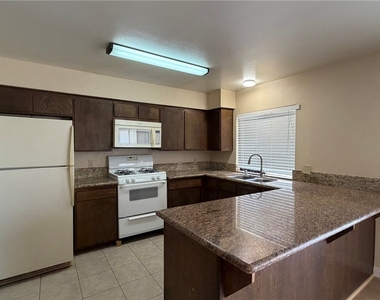 6368 Spring Meadow Drive - Photo Thumbnail 14