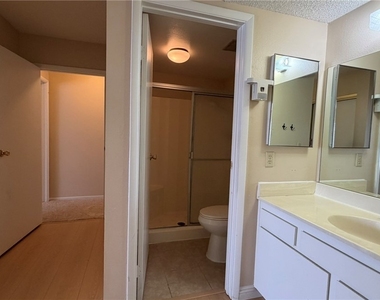6368 Spring Meadow Drive - Photo Thumbnail 17