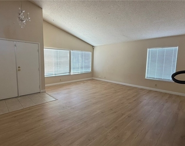 6368 Spring Meadow Drive - Photo Thumbnail 6