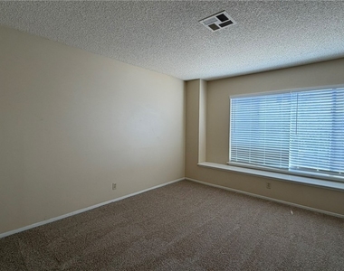 6368 Spring Meadow Drive - Photo Thumbnail 16