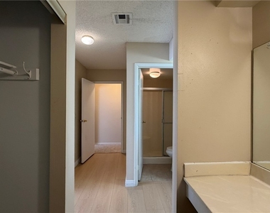 6368 Spring Meadow Drive - Photo Thumbnail 21