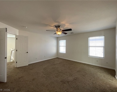 10155 Tait Street - Photo Thumbnail 8