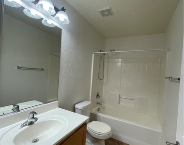 10155 Tait Street - Photo Thumbnail 11