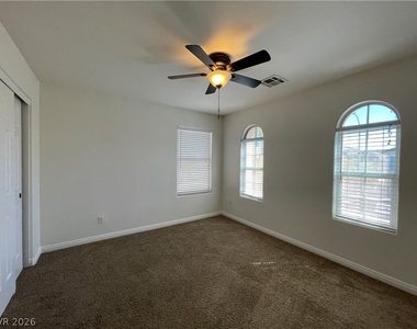 10155 Tait Street - Photo Thumbnail 12