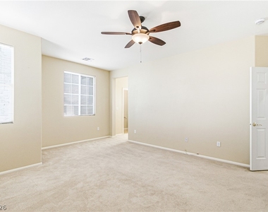 10051 Candy Bouquet Street - Photo Thumbnail 15