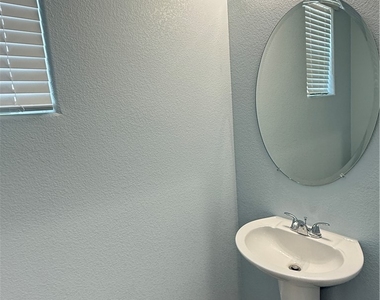 5425 Brazelton Street - Photo Thumbnail 9