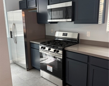5425 Brazelton Street - Photo Thumbnail 4