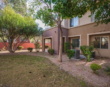 800 Peachy Canyon Circle - Photo Thumbnail 10