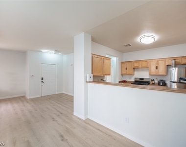 800 Peachy Canyon Circle - Photo Thumbnail 21