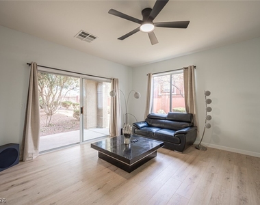 800 Peachy Canyon Circle - Photo Thumbnail 13