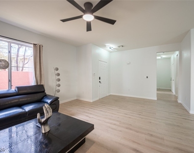 800 Peachy Canyon Circle - Photo Thumbnail 15