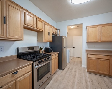 800 Peachy Canyon Circle - Photo Thumbnail 22