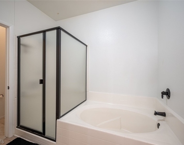 800 Peachy Canyon Circle - Photo Thumbnail 39