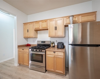 800 Peachy Canyon Circle - Photo Thumbnail 25