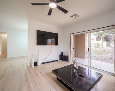 800 Peachy Canyon Circle - Photo Thumbnail 14