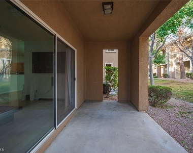 800 Peachy Canyon Circle - Photo Thumbnail 6
