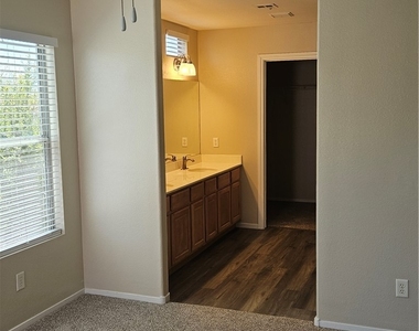 4660 W Altina Street - Photo Thumbnail 6