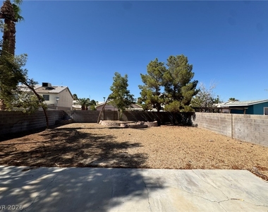 7428 Jockey Avenue - Photo Thumbnail 25