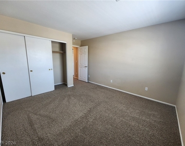 7748 Cascade Bluffs Court - Photo Thumbnail 37