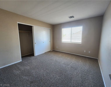 7748 Cascade Bluffs Court - Photo Thumbnail 30