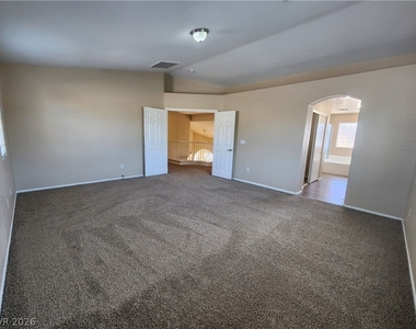 7748 Cascade Bluffs Court - Photo Thumbnail 25