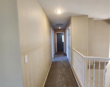 7748 Cascade Bluffs Court - Photo Thumbnail 29