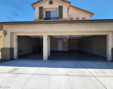 7748 Cascade Bluffs Court - Photo Thumbnail 2