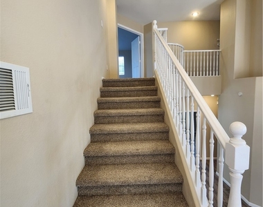 7748 Cascade Bluffs Court - Photo Thumbnail 23
