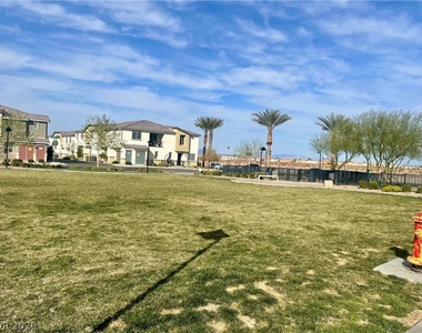 12243 Radiant Sunrise Road - Photo Thumbnail 28
