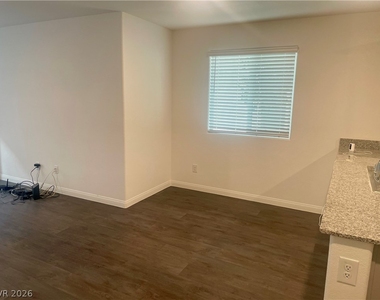 12243 Radiant Sunrise Road - Photo Thumbnail 5
