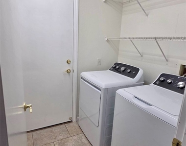5692 Great Eagle Court - Photo Thumbnail 17
