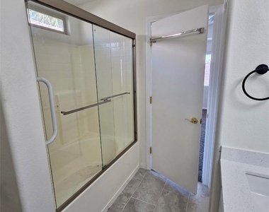 5692 Great Eagle Court - Photo Thumbnail 10