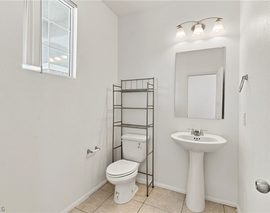 4619 Engage Street - Photo Thumbnail 3