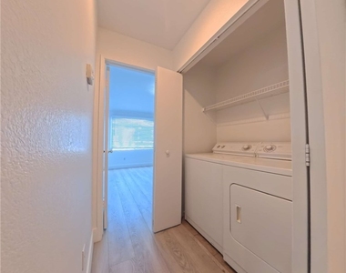 5415 W Harmon Avenue - Photo Thumbnail 21