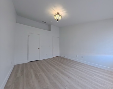 5415 W Harmon Avenue - Photo Thumbnail 23