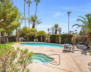 3135 S Mojave Road - Photo Thumbnail 17