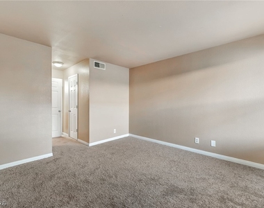 3135 S Mojave Road - Photo Thumbnail 11