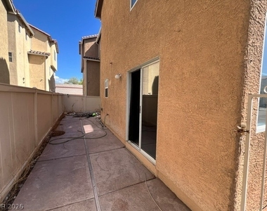 4761 Burgess Park Court - Photo Thumbnail 17