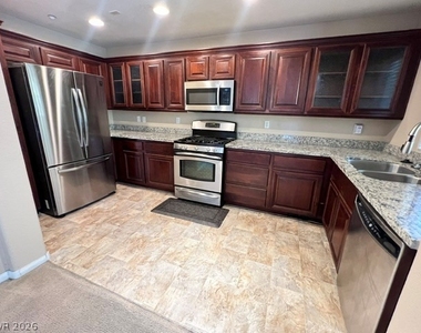 4761 Burgess Park Court - Photo Thumbnail 2