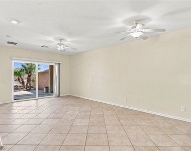 8852 Regatta Bay Place - Photo Thumbnail 23