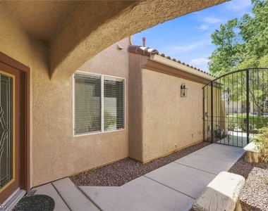 8852 Regatta Bay Place - Photo Thumbnail 17