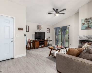 5776 Yerington Avenue - Photo Thumbnail 1